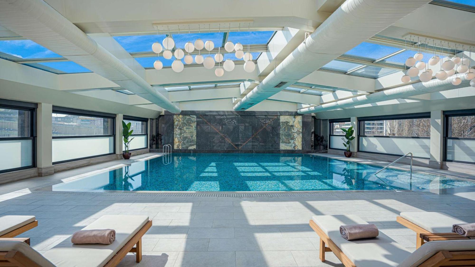Radisson Hotel Istanbul Merter Екстер'єр фото