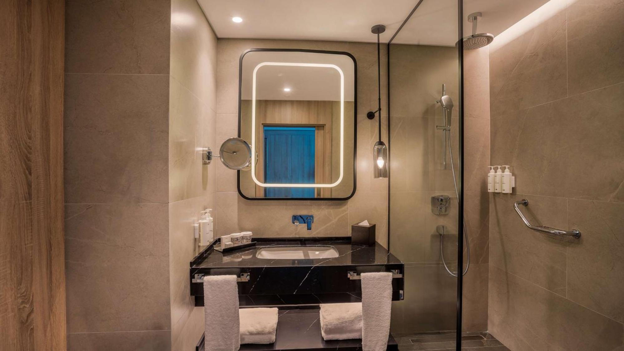 Radisson Hotel Istanbul Merter Екстер'єр фото